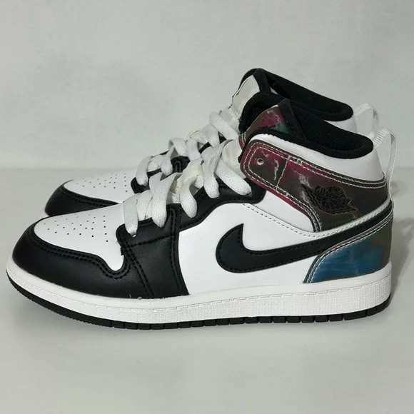 NEW Jordan Air Jordan 1 Mid SE 'Heat Reactive Color Change' sneaker size 1Y - Picture 5 of 8